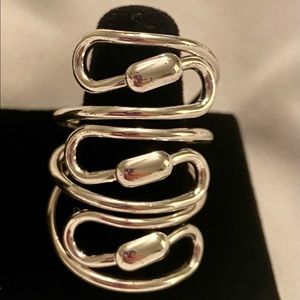 Silver Plated Ring 8.5 will not tarnish